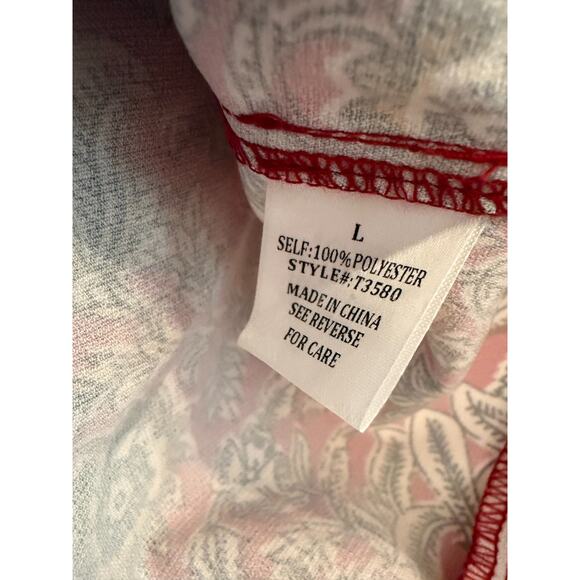 See and Be Seen Short Sleeve Top Size LG Red Print Tassels PERF for Fall - Picture 4 of 6